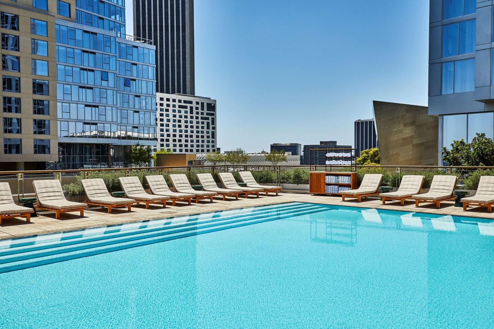 Conrad Los Angeles Exterior foto