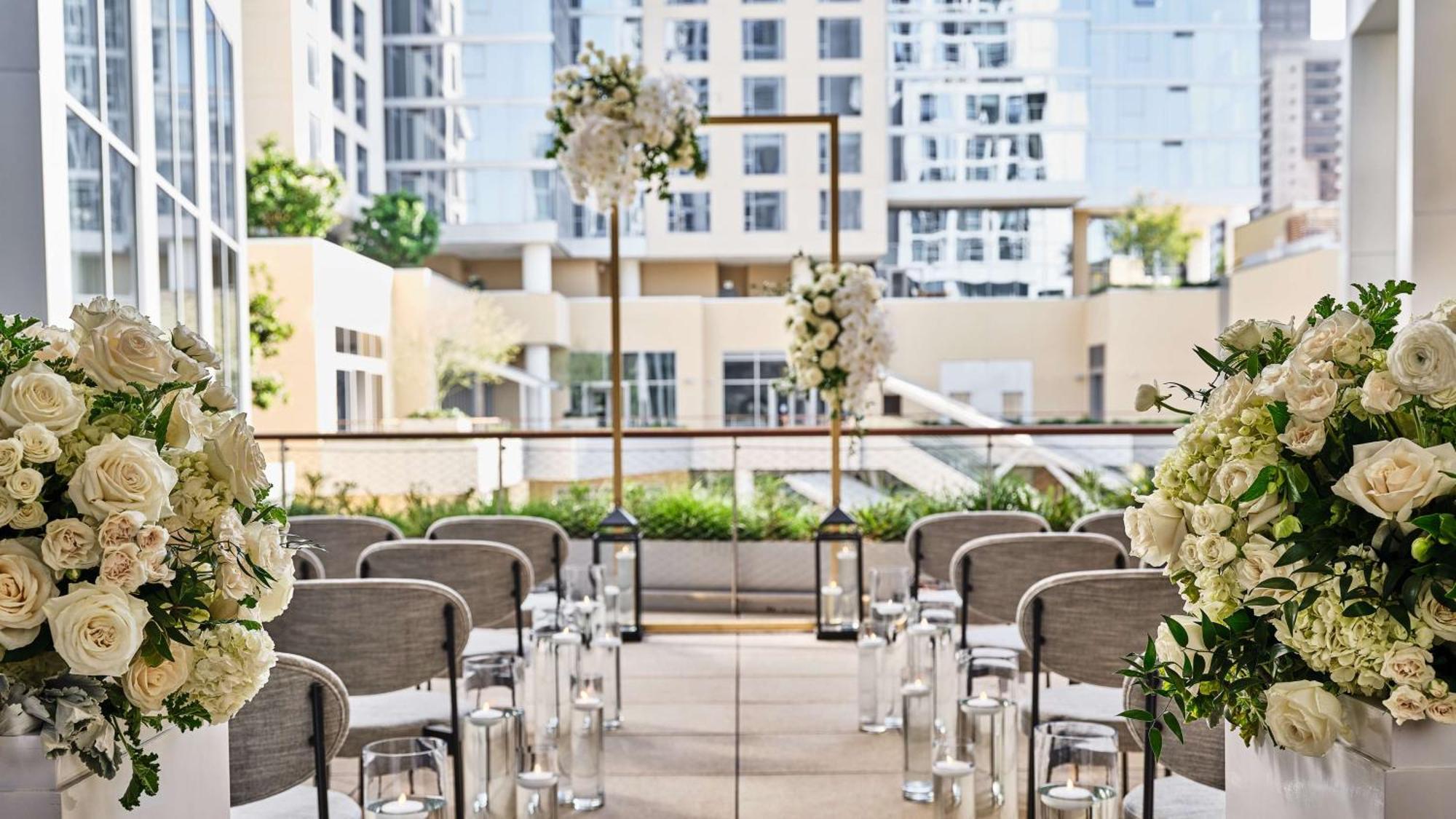 Conrad Los Angeles Exterior foto